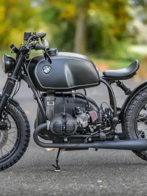 BMW Bobber SE Concept Bike black tour Must-Have